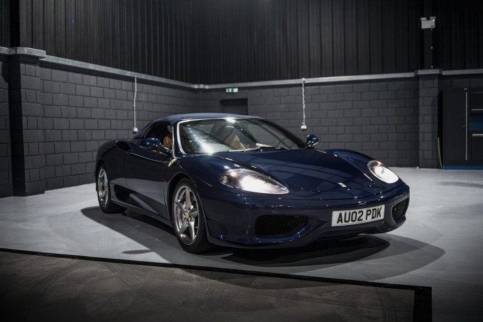 Megválik igazi klasszikusaitól a kereskedőguru 5 | Vezess Megválik igazi klasszikusaitól a kereskedőguru 5