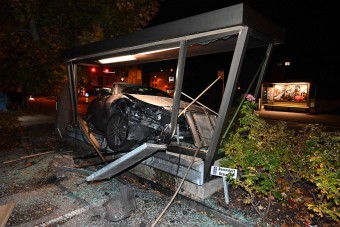 Macska miatt törtek rommá egy Maseratit