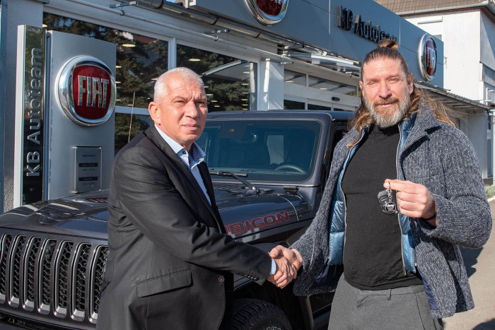 Jeep nagyköveti Wrangler premierben (x)