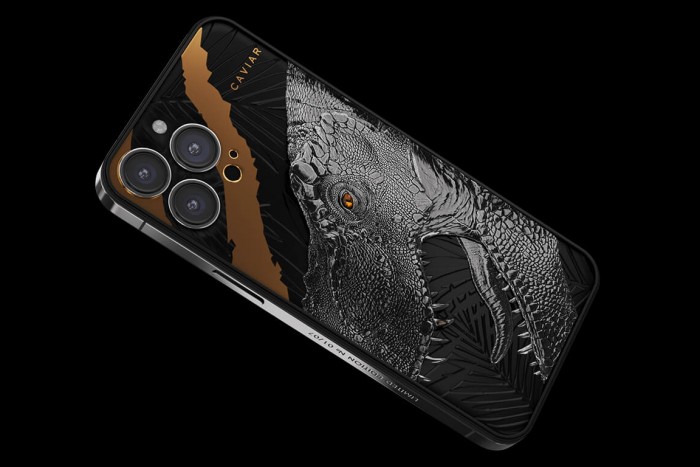 T. rex-fogdarabot építettek a méregdrága telefonba