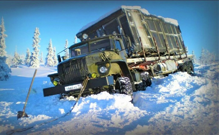 Élet-halál harc közlekedni a kőkemény orosz télben 4