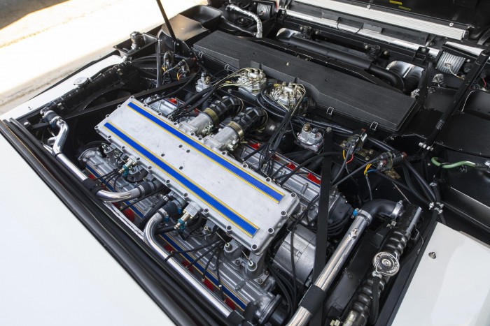 Megválik féltett kincsétől az elektronikus zene atyja 6