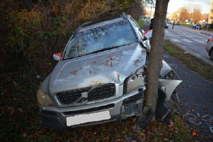 Autóba ült, pedig nem lett volna szabad, el is gázolt valakit 1