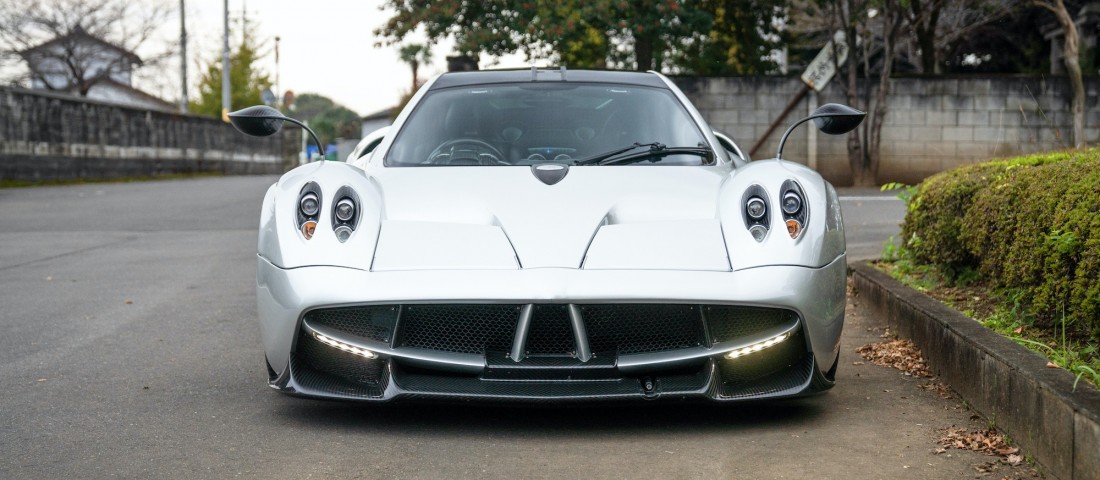 Tízéves autó, amire röpködnek a százmilliók