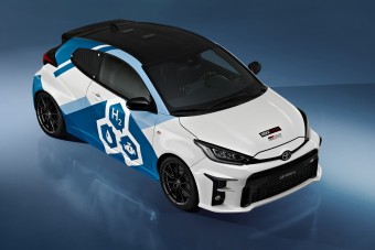 Benzin helyett hidrogén hajtja ezt a sportkocsit