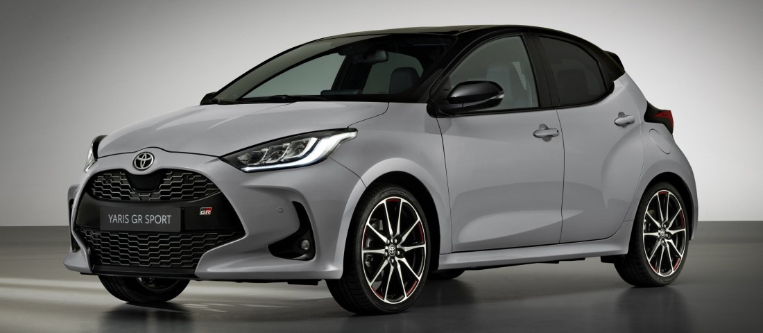 A lábnapot sem hagyta ki a kigyúrt Yaris