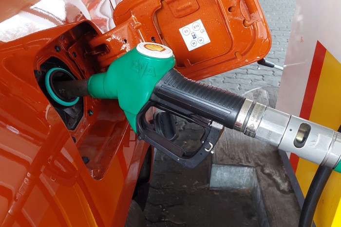 Baromi erős és automata. Gondolnád, hogy ez egy Dacia? 11