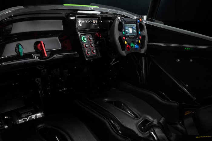 Nem brutálisabbak: finomabbak lettek a Radicalok 7