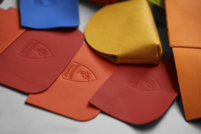 A használhatatlan bőrt is felhasználja a Lamborghini 5