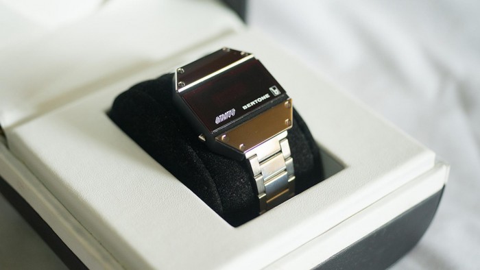 Az 1970-es évek jövőképe tükröződik ebben a svájci karórában 4