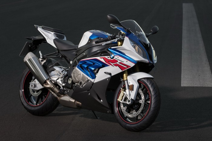 Rengeteg baj van a biztonsági övvel 8