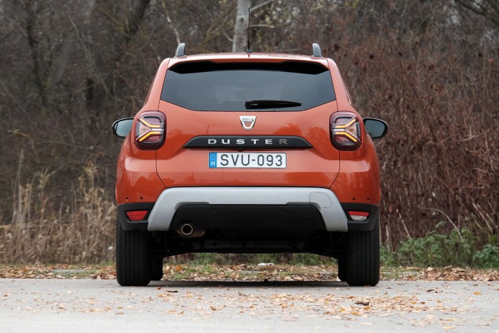 Baromi erős és automata. Gondolnád, hogy ez egy Dacia? 99 Baromi erős és automata. Gondolnád, hogy ez egy Dacia? 99