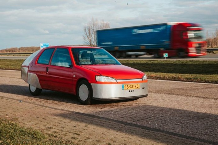 Fillérekből csökkent felére az autó fogyasztása