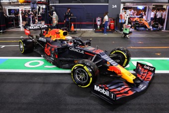 F1: Verstappen kimondta, kiütné Hamiltont a vb-címért