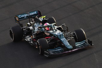 F1: Vettelék félig új autót kapnak Barcelonára 