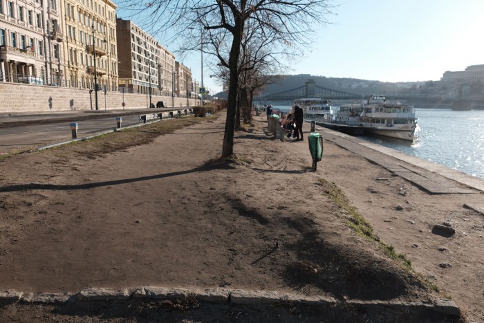 Megnéztük, milyen az új pesti rakpart autók nélkül 6 Megnéztük, milyen az új pesti rakpart autók nélkül 6