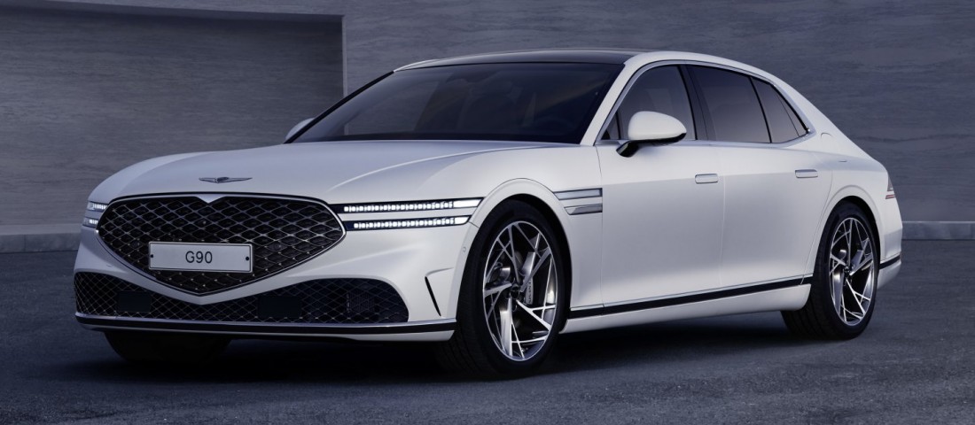 Koreából fenyegetik az S-osztályt