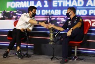 F1: Wolff üzenetet írt Verstappennek, ez állt benne 3