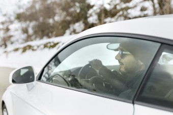 Bajba kerülhetnek az autósok a téli kabát miatt