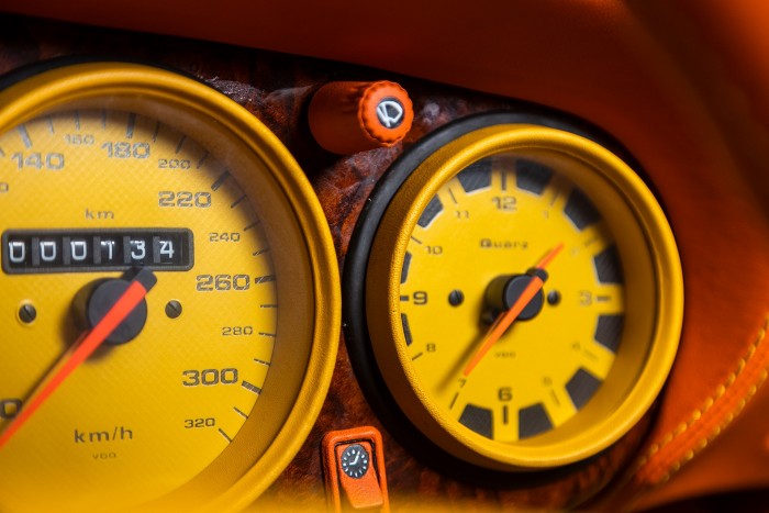 Káprázik a szem ettől a milliárdos sejk által rendelt Porsche-beltértől 5