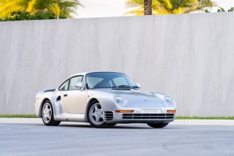 Valaki sportot űz a ritka Porsche eladásából