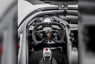 Virtuális sportkocsit tervezett a Porsche 16