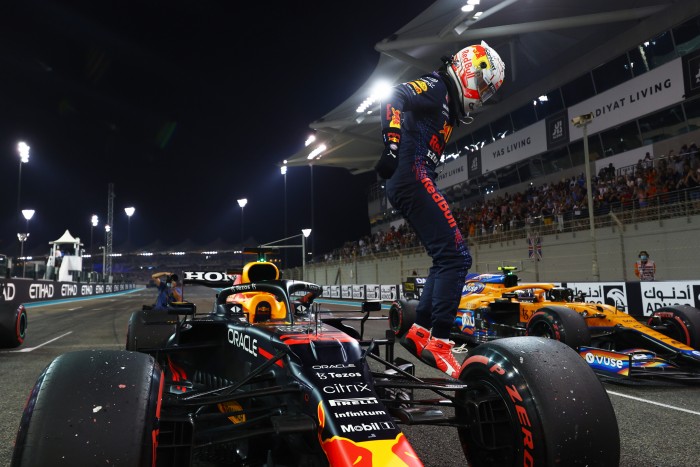 F1: Elismerték, okos csellel ugrott előre a Red Bull