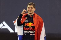 F1: Így segítették a bajnoki címhez Verstappent 2