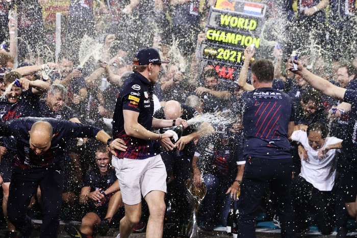 Tíz dolog, amit nem tudtál az F1 új bajnokáról