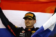 F1: Sportszerűtlen előnnyel nyert Verstappen 1