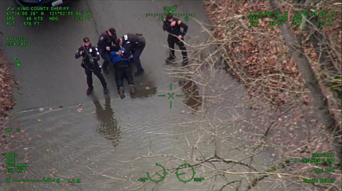 A flooded river puts an end to car chases 2