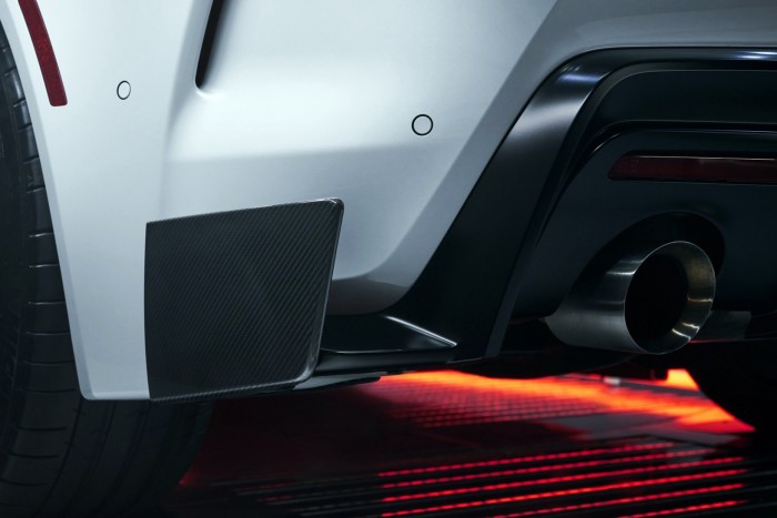 Egyetlen számjegytől különleges ez a sportkocsi 6