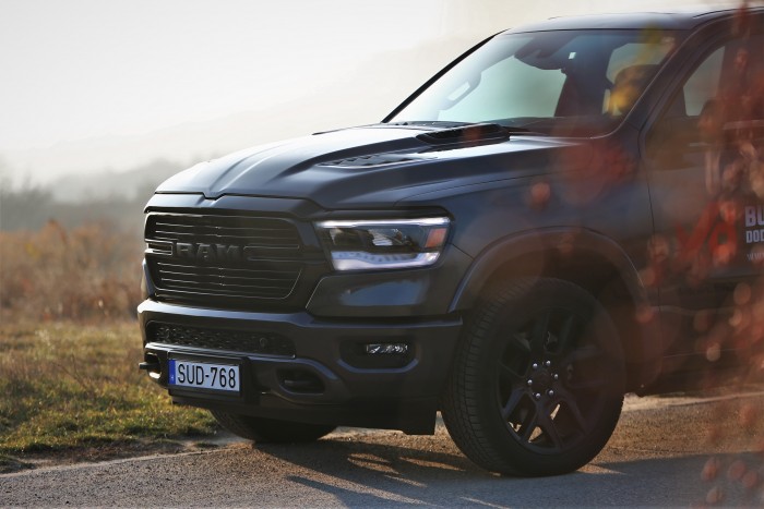 Amerikában ez normális, itt őrülten sok – RAM 1500 82 Amerikában ez normális, itt őrülten sok – RAM 1500 82