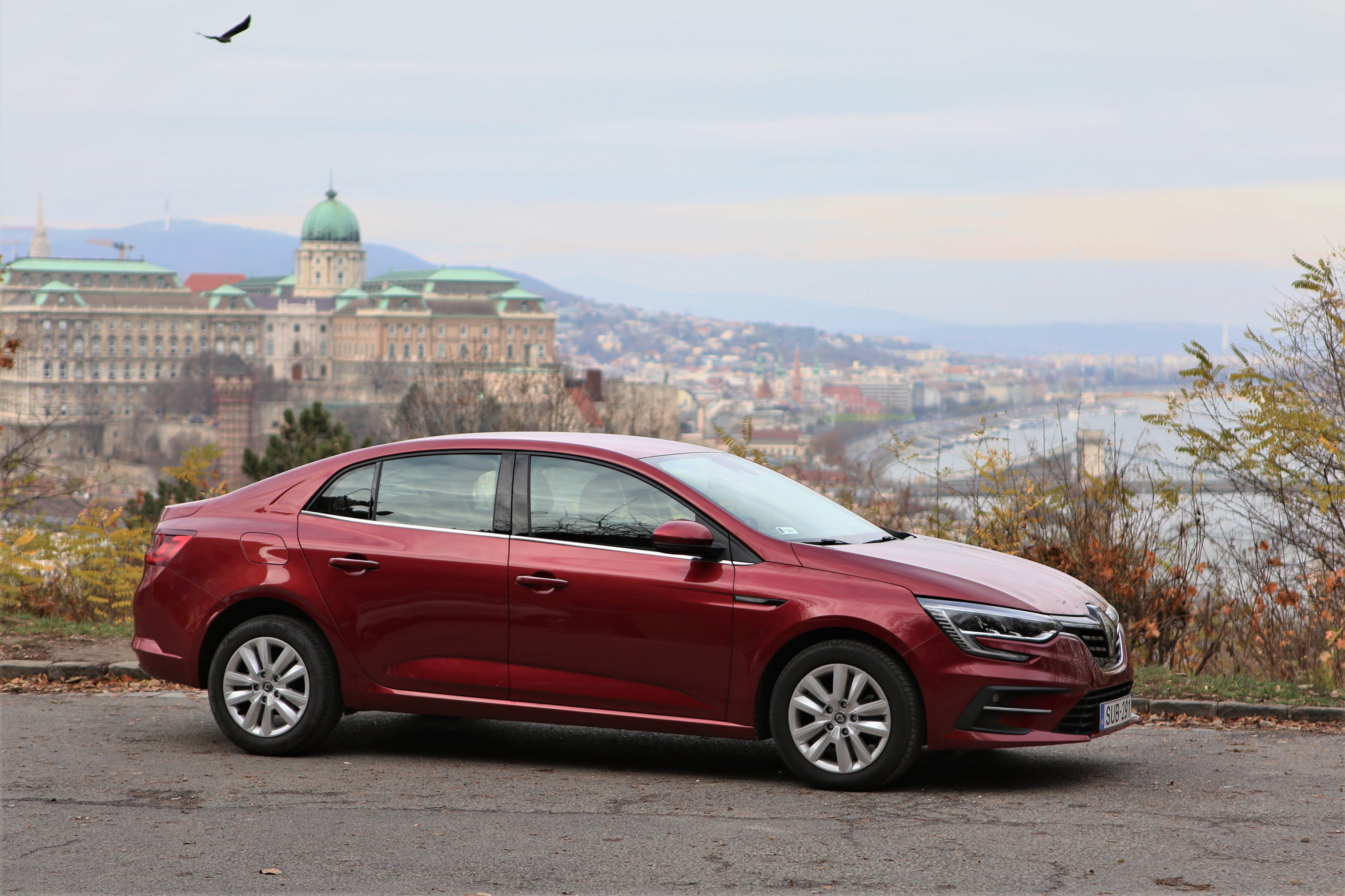 Háromhengeres belépő, mégsem a világ vége – Renault Mégane GrandCoupé 7