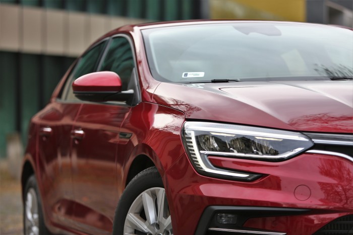 Háromhengeres belépő, mégsem a világ vége – Renault Mégane GrandCoupé 47 Háromhengeres belépő, mégsem a világ vége – Renault Mégane GrandCoupé 47