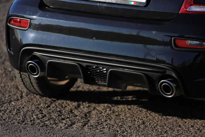 Abarth 595 – Megáll az idő 114 Abarth 595 – Megáll az idő 114