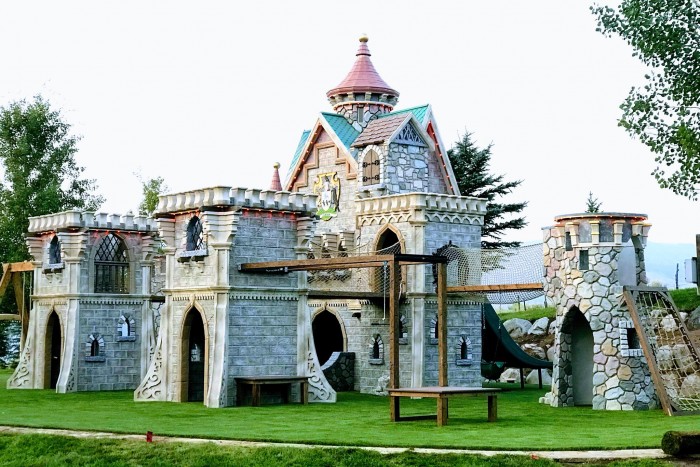 Milliárdos kölyköknek épít játszóházakat egy cég