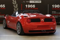 Méregdrága retró-sportautót építhet az Alfa Romeo 12