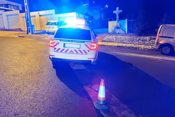 140 km/órával akart elgázolni egy rendőrt Debrecenben