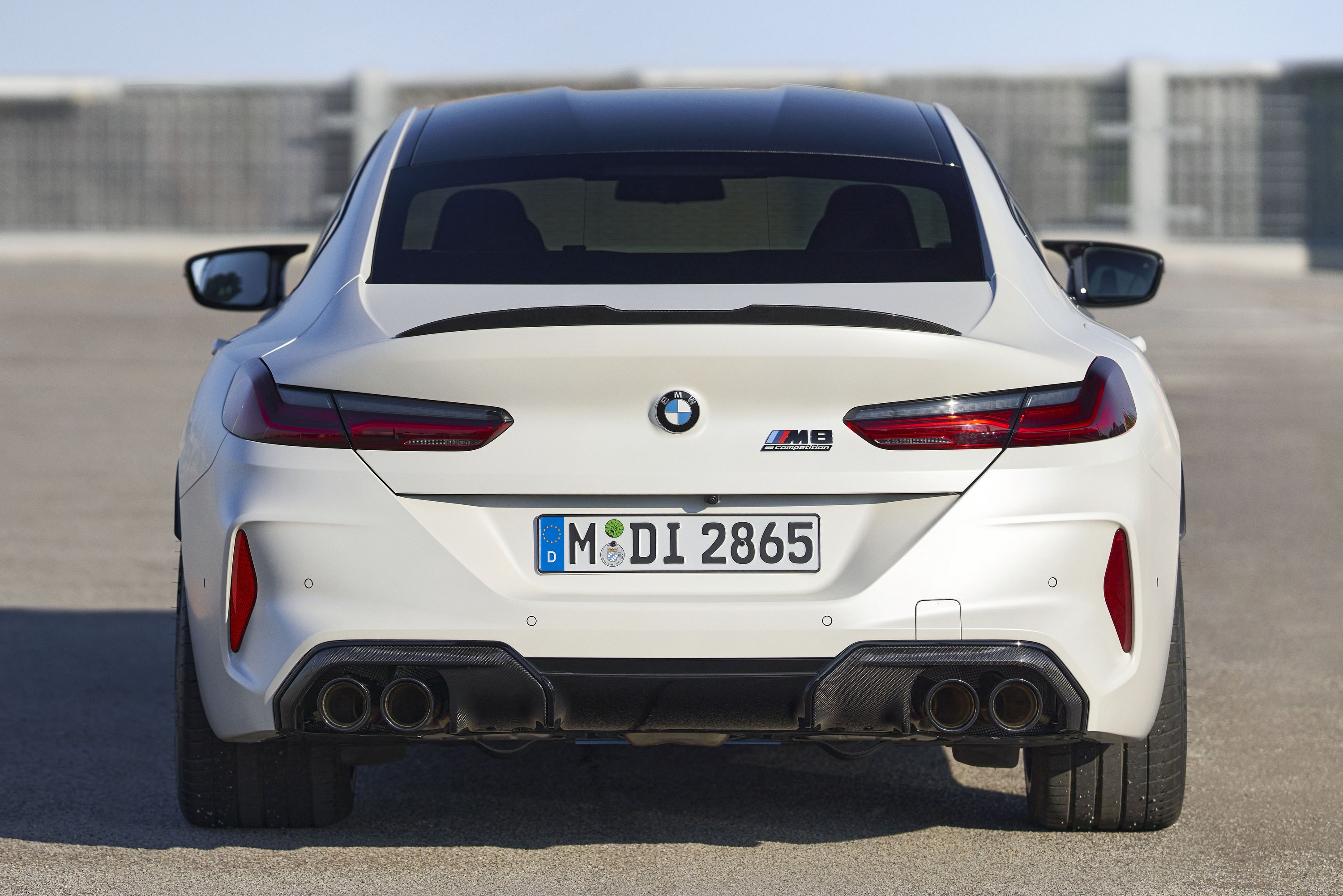 Igényesebb, de nem erősebb a BMW M8 24