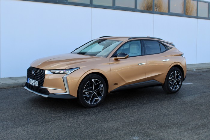 Megjött Magyarországra a nagyravágyó francia autó 15 | Vezess Megjött Magyarországra a nagyravágyó francia autó 15