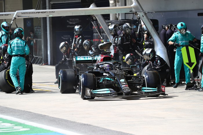F1: Sikeresnek tűnik a Mercedes mesterterve