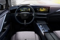 Fapados verzió nélkül rajtol itthon az új Opel Astra 11