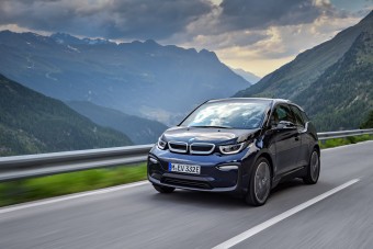 Leállítják az első villany-BMW gyártását