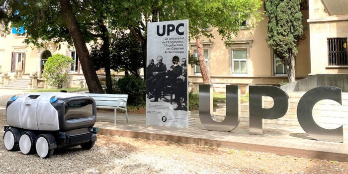 Élesben, az utcán tesztelik Magyarországon ezt a robotot 1 | Vezess Élesben, az utcán tesztelik Magyarországon ezt a robotot 1