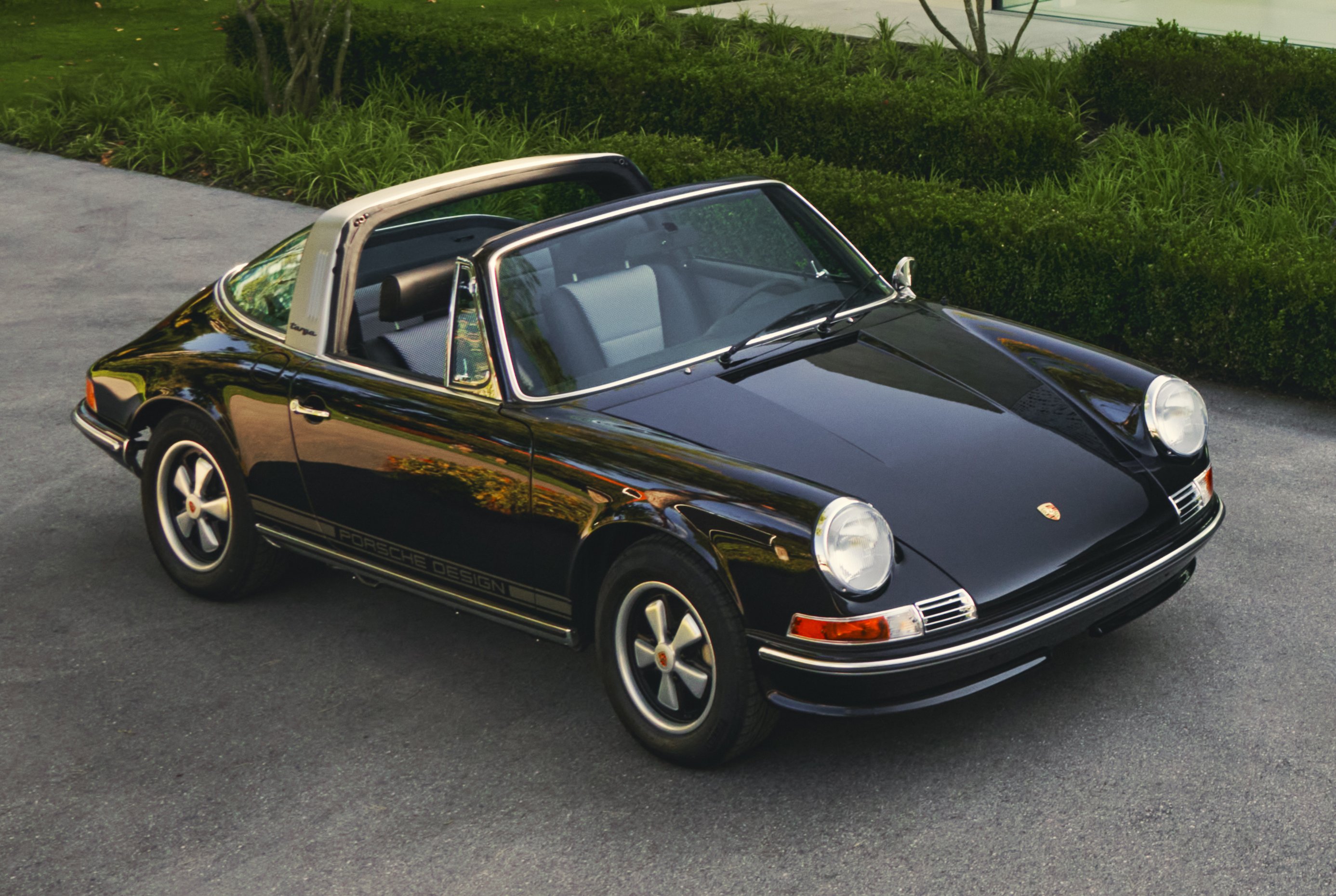 Különleges ajándékok az 50 éves Porsche Designtól 15