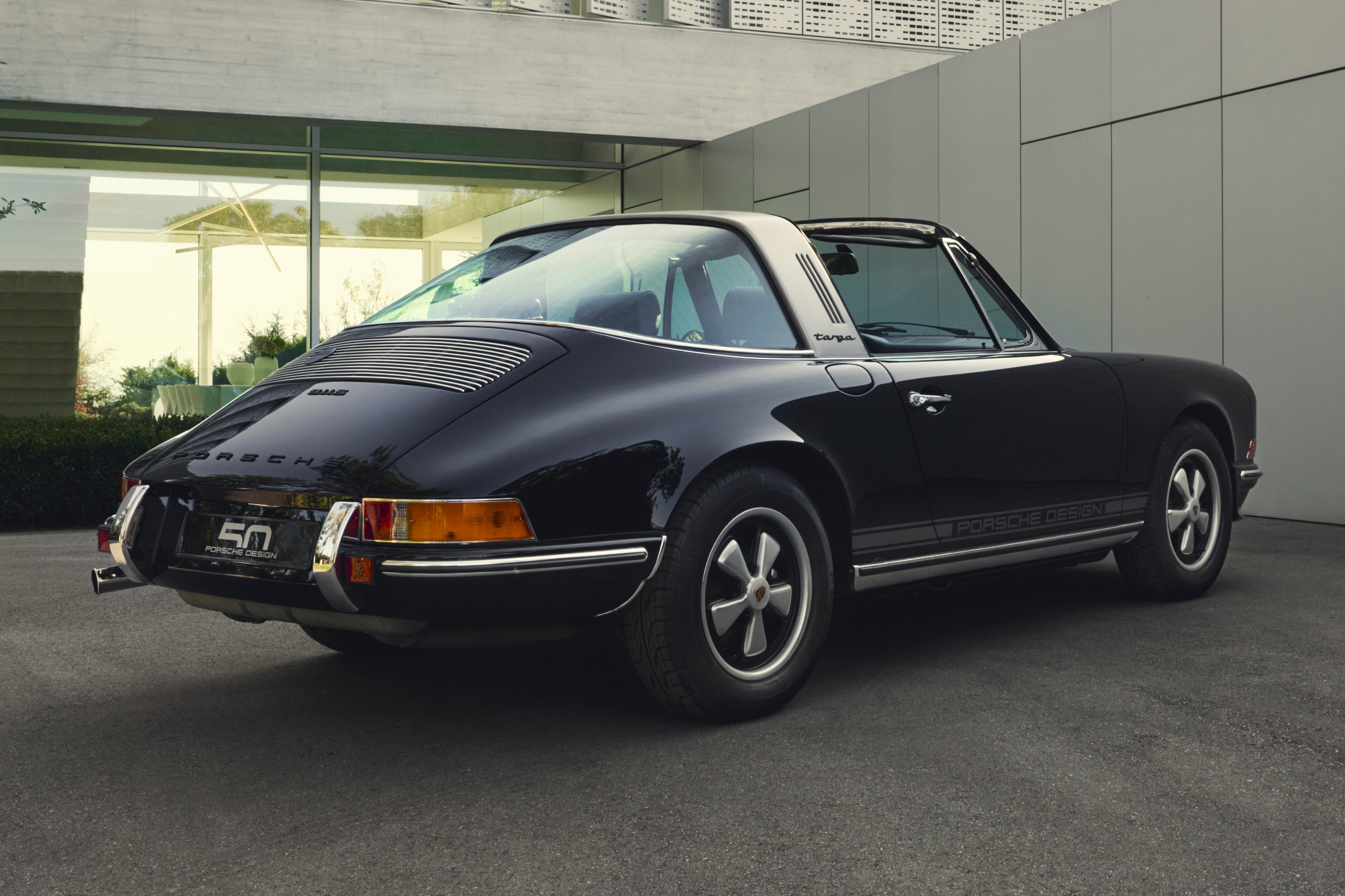 Különleges ajándékok az 50 éves Porsche Designtól 14