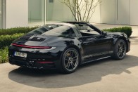 Különleges ajándékok az 50 éves Porsche Designtól 44