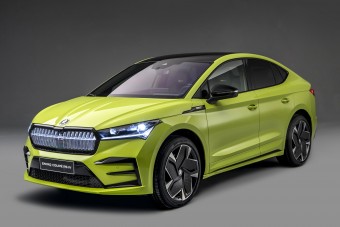 Bámulj szexi Škodát negyedórán át!