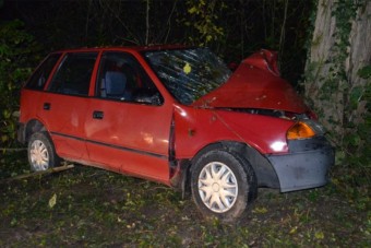 A zsenik elbújtak az autóban, hogy megijesszék a sofőrt, rossz vége lett